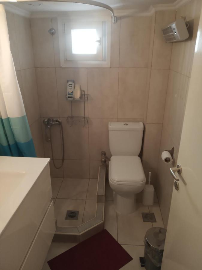 Cosy Penthouse -Up To 6 Guests- In The City Centre! テッサロニキ エクステリア 写真