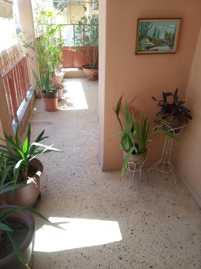 Cosy Penthouse -Up To 6 Guests- In The City Centre! テッサロニキ エクステリア 写真