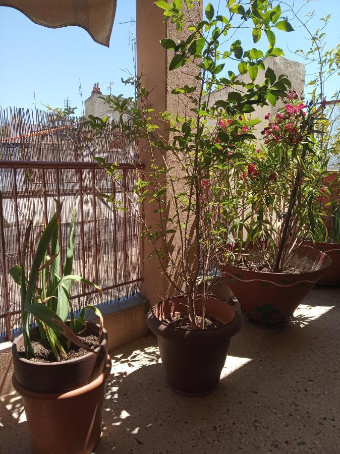 Cosy Penthouse -Up To 6 Guests- In The City Centre! テッサロニキ エクステリア 写真