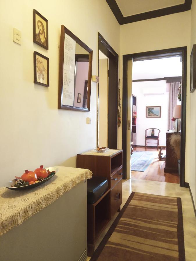 Cosy Penthouse -Up To 6 Guests- In The City Centre! テッサロニキ エクステリア 写真